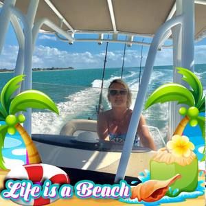 Meet your Posher, Britt